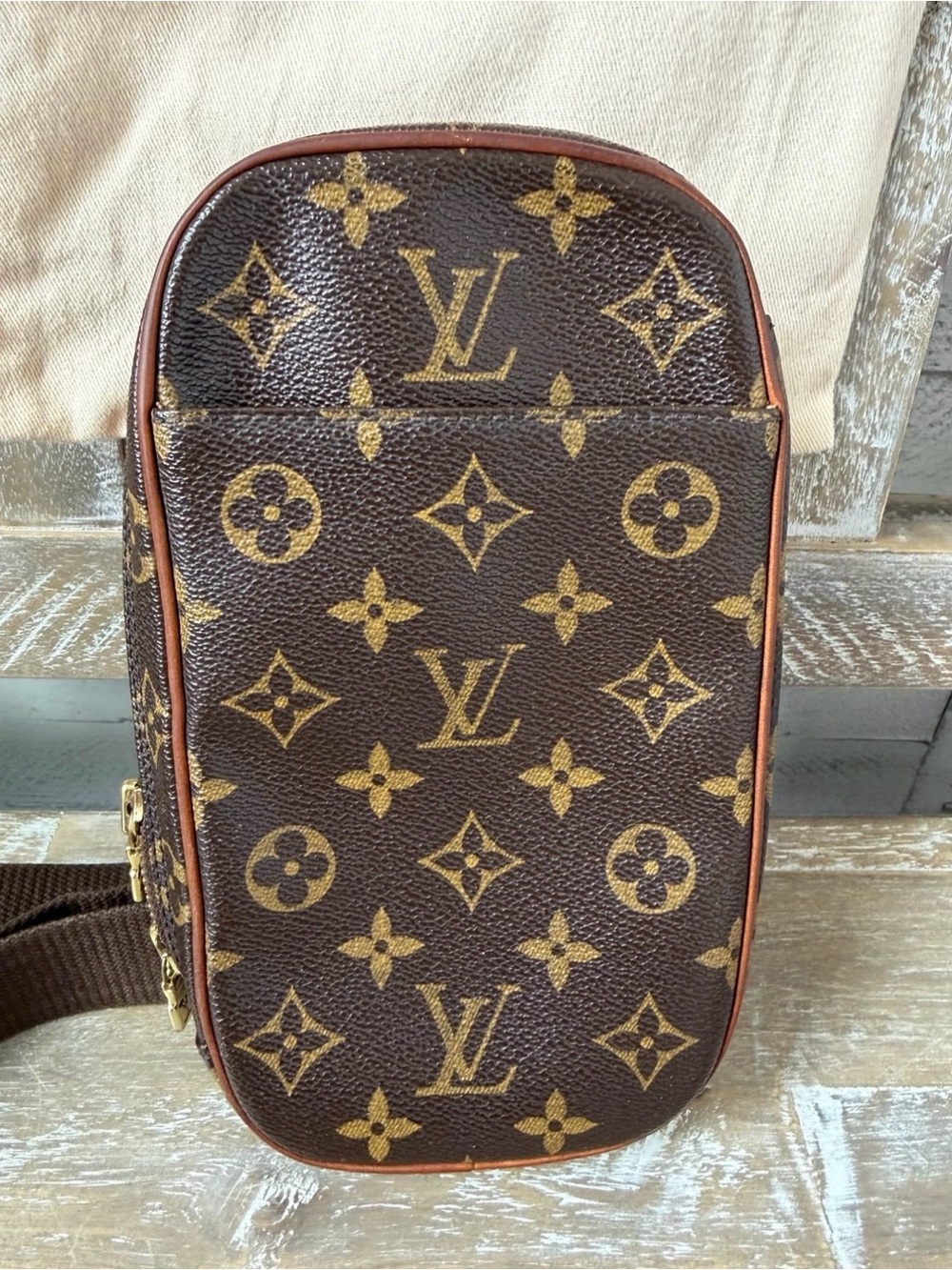 Louis Vuitton Gange Bumbag